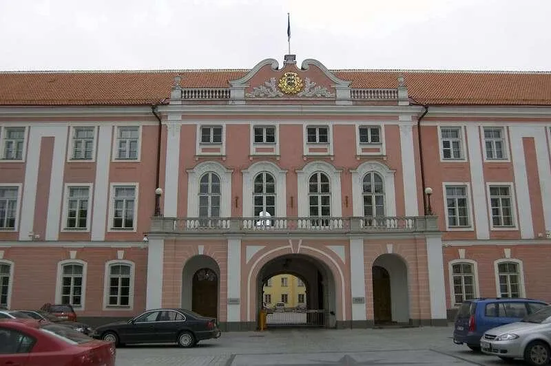 Pułapki podatkowe przy sprzedaży auta